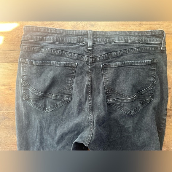 NYDJ Marilyn Straight Black Jeans Women’s 14P – Classic Fit, Stretch Denim - Picture 4 of 5